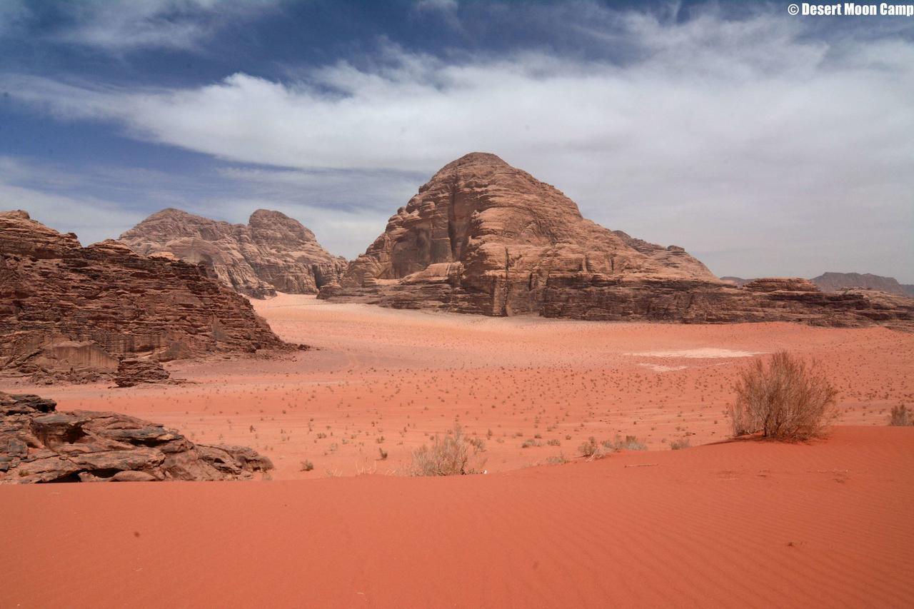 Desert Moon Camp ワディ ・ラム エクステリア 写真